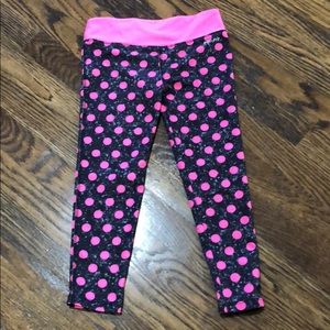 Nike girls dry fit leggings. Size 6.